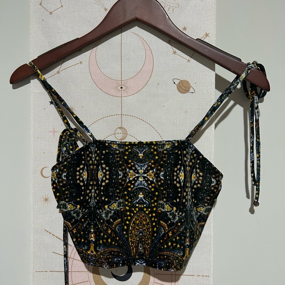 Urban renewal crop top